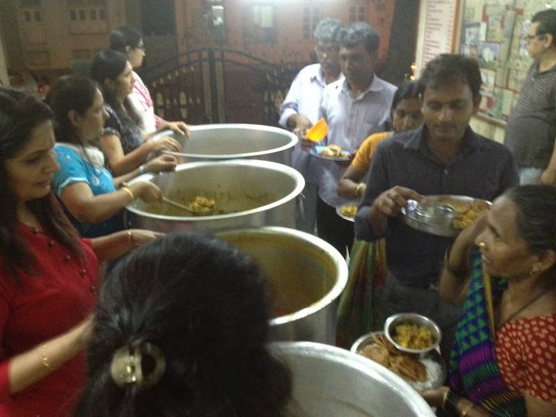 Food Distribution to Cancer Pa...